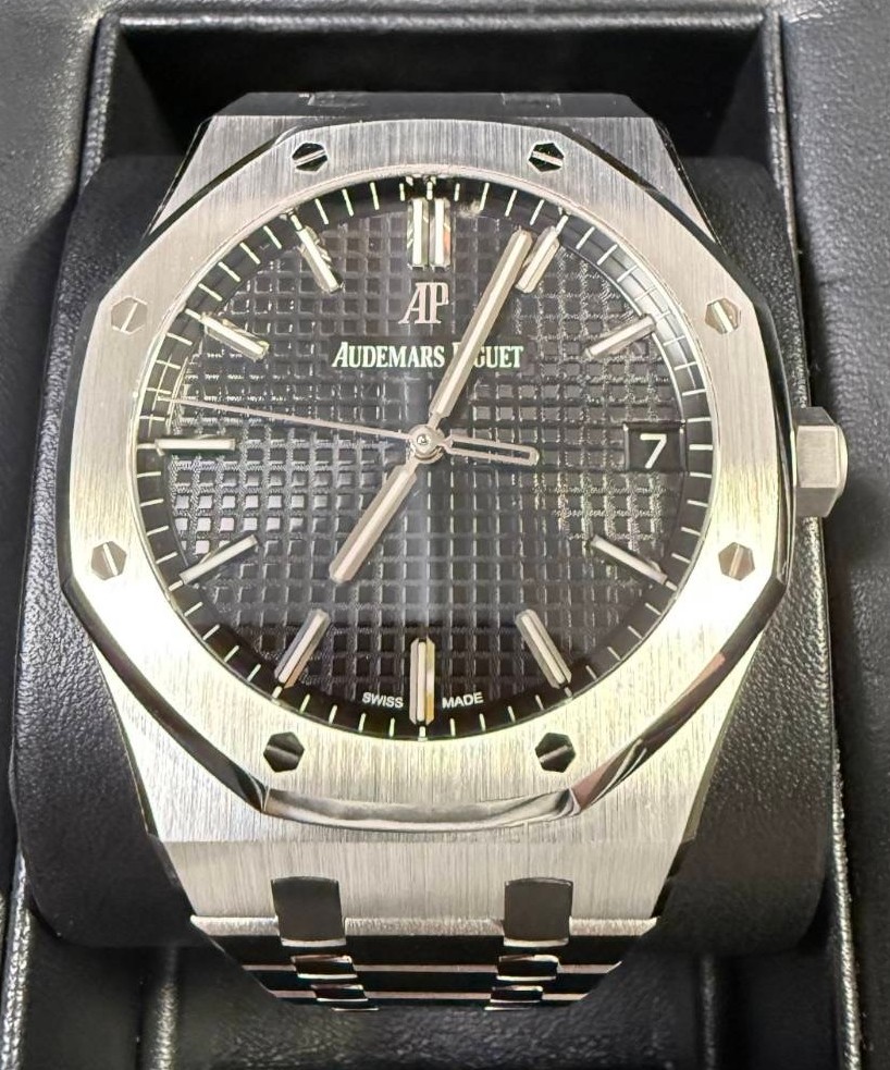 AUDEMARS PIGUET ロイヤルオーク