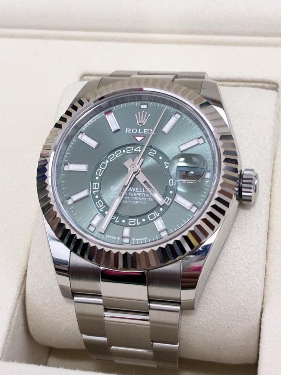 ROLEX スカイドゥエラー